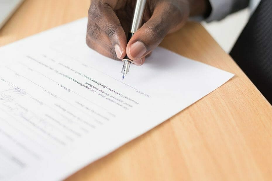 Verträge kündigen bei Umzug ins Ausland